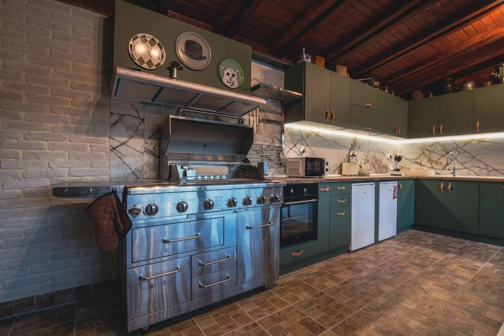 Duvaro Guesthouse Raduil エクステリア 写真