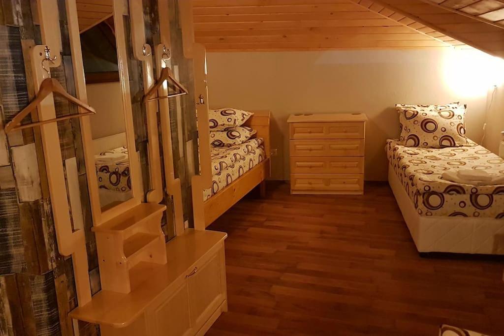Duvaro Guesthouse Raduil エクステリア 写真
